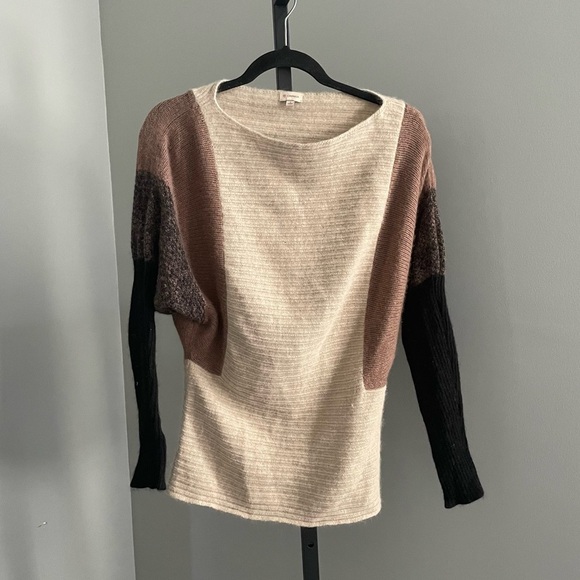 Cremieux Colorblock Dolman Sleeve Rabbit Hair Sweater Size Small - Picture 1 of 4